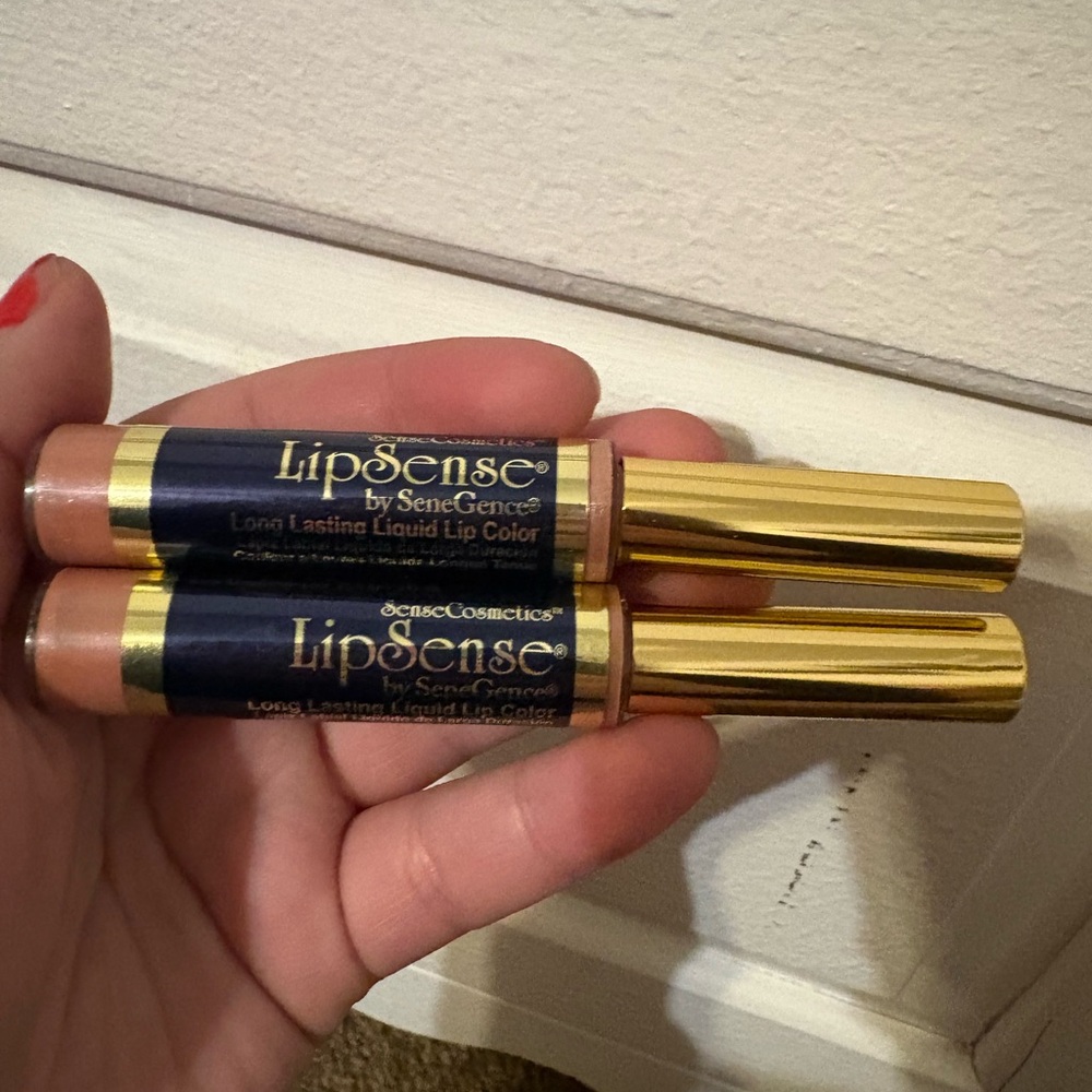 BUNDLE ✨ LipSense by SeneGence Long Lasting Liquid Lip Color - Shade: Bombshell